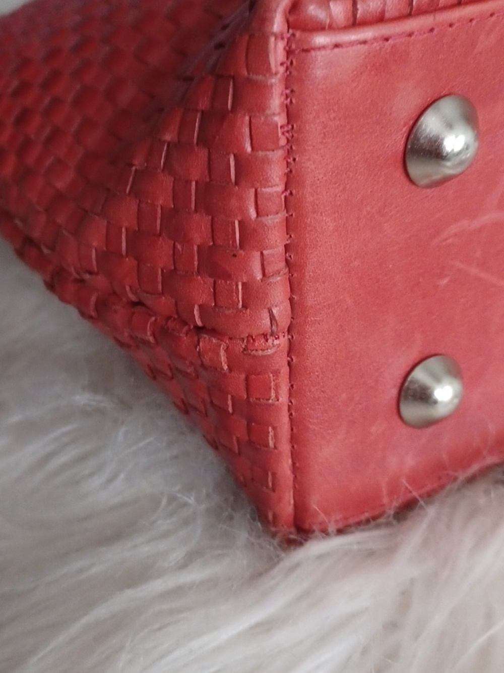 Woven Brazilian Leather Shoulder Bag - Picture 7 of 16
